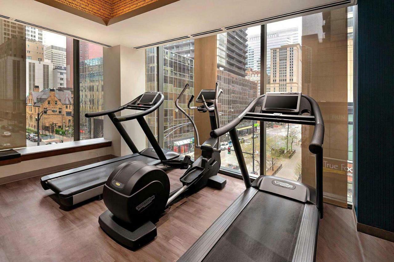 ยูโรสตาร์ แม็คนิฟิเซนต์ ไมล์ Hotel ชิคาโก ภายนอก รูปภาพ